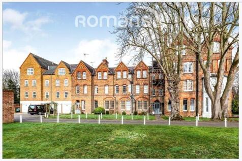 Camperdown House, Alma Road, Windsor 2 bed apartment for sale