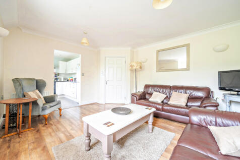 Green Lane, Windsor, Berkshire 2 bed apartment for sale