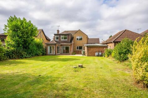 Midway, Hertfordshire AL3 4 bed detached house for sale