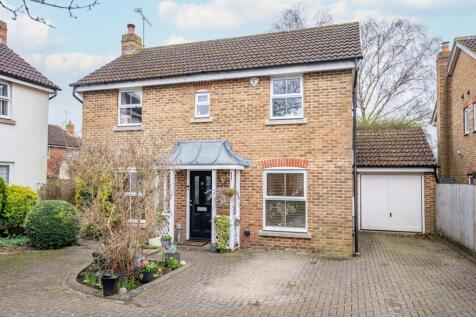 3 bedroom detached house for sale