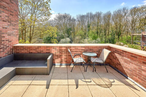 Barnes Wallis Way, St. Albans AL2 2 bed apartment for sale