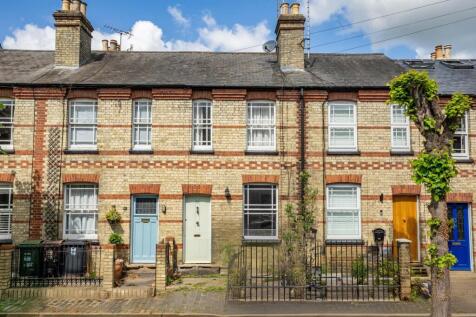 Oster Street, Hertfordshire AL3 2 bed terraced house for sale