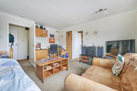 Cravells Road, Hertfordshire AL5 1 bed apartment for sale