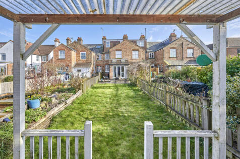 Coleswood Road, Hertfordshire AL5 3 bed terraced house for sale