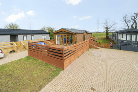 2 bedroom detached house for sale