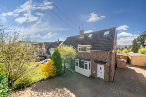 5 bedroom semi-detached house for sale