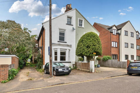 1 bedroom duplex for sale