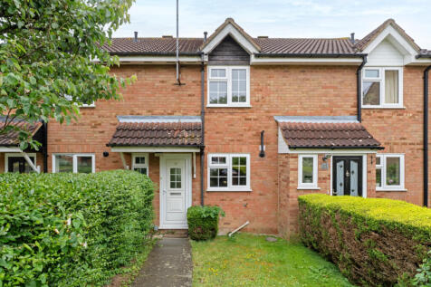 The Paddock, Hertfordshire CM23 3 bed terraced house for sale