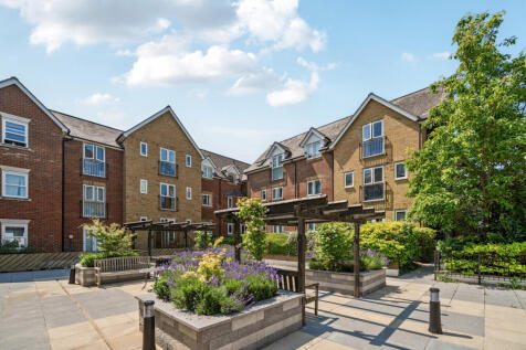 Archer Place, Hertfordshire CM23 2 bed apartment for sale