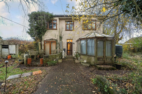 Evelyn Road, Chelmsford CM3 6 bed detached house for sale