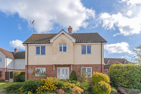 Brocks Mead, Dunmow CM6 3 bed detached house for sale