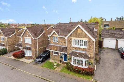 Old Bell Close, Stansted CM24 4 bed detached house for sale