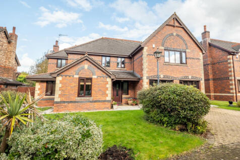 Ash Grove, Wrea Green, PR4 5 bed detached house for sale