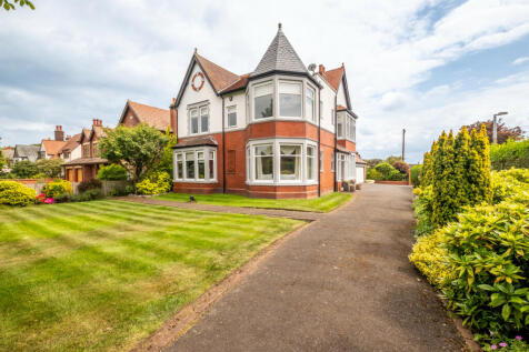 St. Annes Road East, Lytham St.... 5 bed detached house for sale