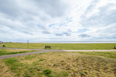 High Legh, Marine Drive, Fairhaven, FY8 2 bed apartment for sale