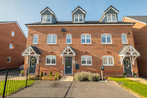 Easedale Lane, Warton, PR4 3 bed terraced house for sale