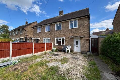 2 bedroom semi-detached house for sale
