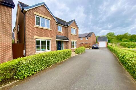Alcan Grove, Rogerstone, Newport.... 4 bed detached house for sale