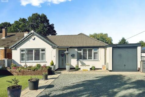 3 bedroom detached bungalow for sale