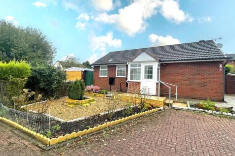 Brook Meadow, Westhoughton, Bolton 2 bed detached bungalow for sale