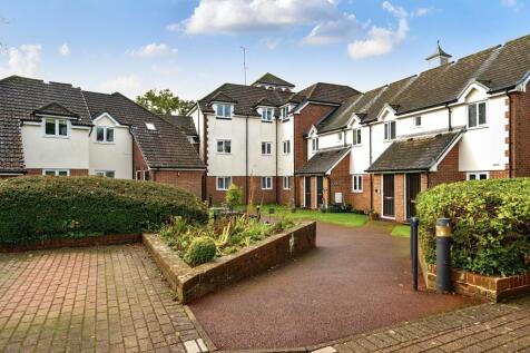 Rusper Road, Horsham, RH12 1 bed flat for sale
