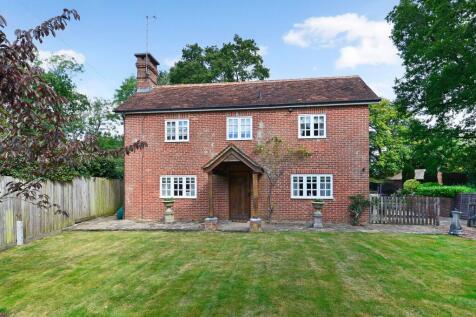 Furzen Lane, Rudgwick, RH12 3 bed detached house for sale