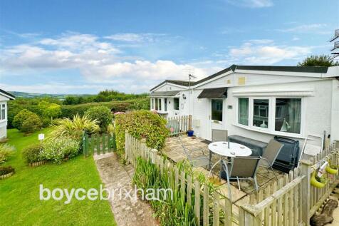 2 bedroom terraced bungalow for sale
