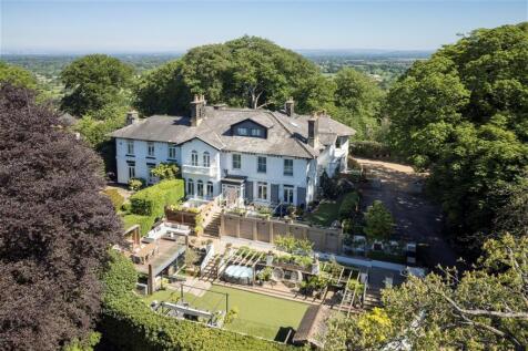 5 bedroom semi-detached house for sale