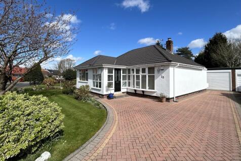 2 bedroom detached bungalow for sale