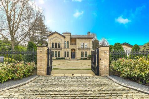 6 bedroom detached house for sale