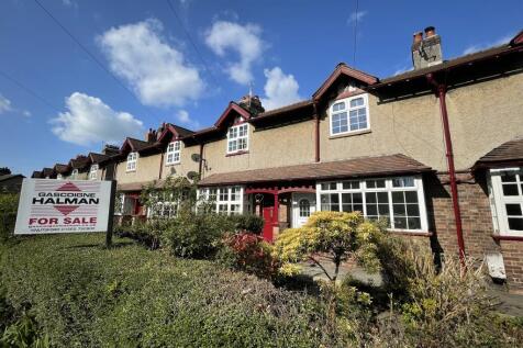 2 bedroom terraced house for sale