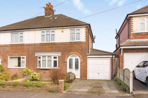 4 bedroom semi-detached house for sale