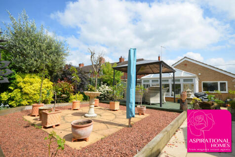 Ringstead 4 bed detached bungalow for sale