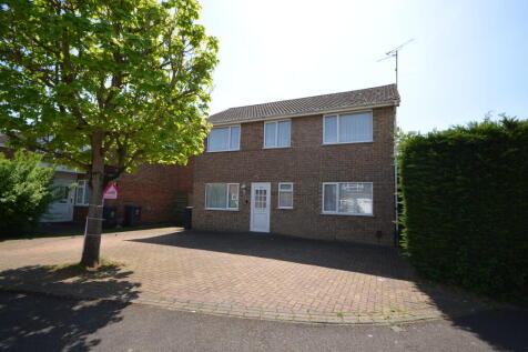 St. Crispins Way, Raunds 4 bed detached house for sale