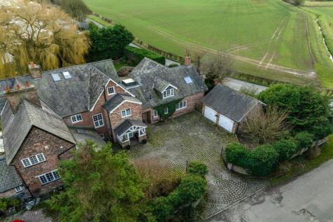 5 bedroom house for sale
