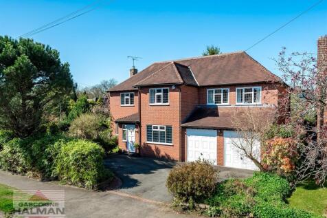 6 bedroom detached house for sale