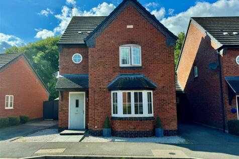 3 bedroom detached house for sale