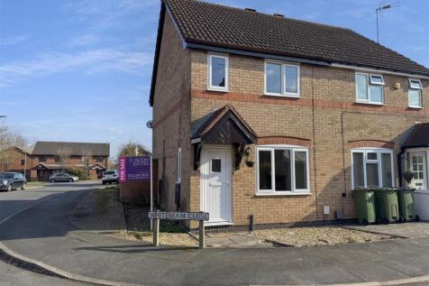 2 bedroom semi-detached house for sale