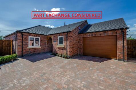 3 bedroom detached bungalow for sale