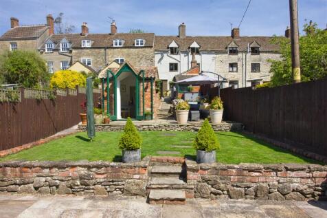 3 bedroom cottage for sale