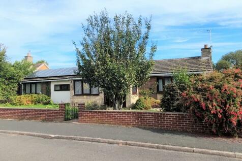 3 bedroom detached bungalow for sale