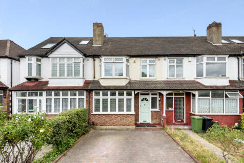 Inveresk Gardens, Surrey KT4 3 bed terraced house for sale