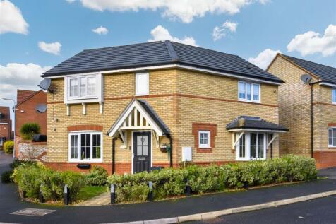 3 bedroom detached house for sale