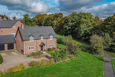 Geoff Morrison Way, Uttoxeter ST14 5 bed detached house for sale