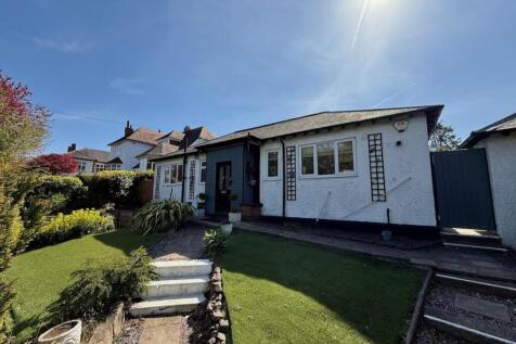 3 bedroom detached bungalow for sale