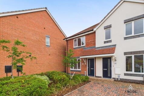 2 bedroom end of terrace house for sale