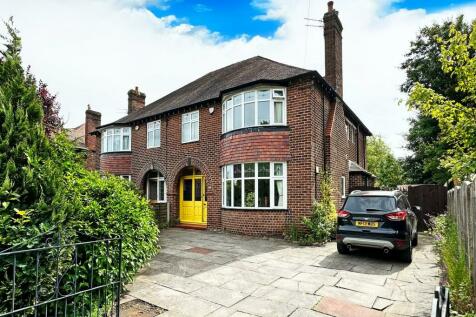 4 bedroom semi-detached house for sale