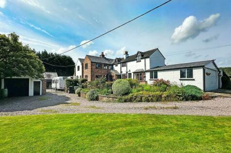 5 bedroom detached house for sale