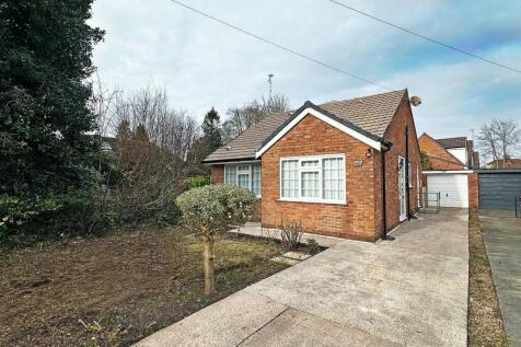 Park Road, Timperley 2 bed detached bungalow for sale