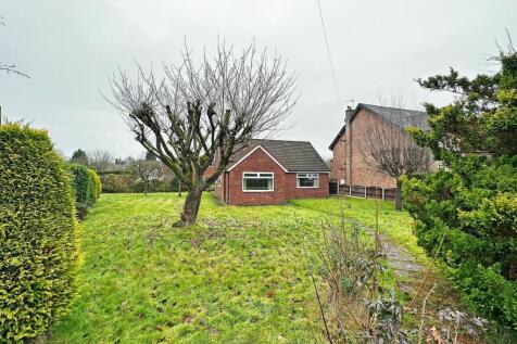 2 bedroom detached bungalow for sale